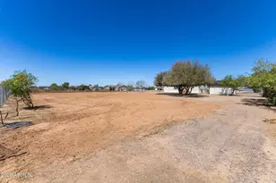 10439 E Bella Ln, San Tan Valley, AZ 85143 - Photo 38