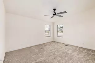 10439 E Bella Ln, San Tan Valley, AZ 85143 - Photo 8