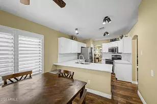 541 W Villa Maria Dr, Phoenix, AZ 85023 - Photo 8