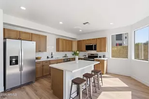 2109 E Saltsage Dr, Phoenix, AZ 85048 - Photo 10