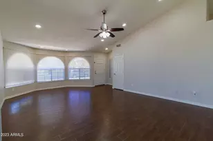 7655 W Sunnyside Dr, Peoria, AZ 85345 - Photo 4