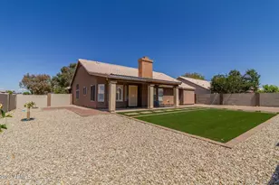 7655 W Sunnyside Dr, Peoria, AZ 85345 - Photo 22