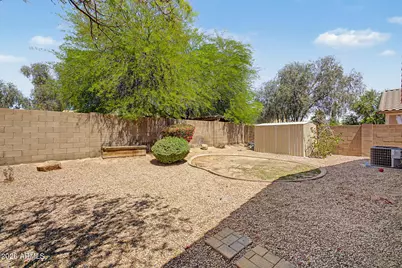 16156 W Latham Street, Goodyear, AZ 85338 - Photo 34