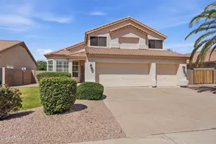 742 N Boulder St, Gilbert, AZ 85234 - Photo 2