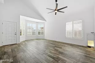 742 N Boulder St, Gilbert, AZ 85234 - Photo 6