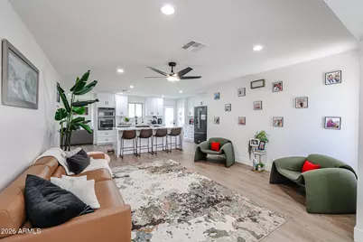 2236 E Blanche Drive, Phoenix, AZ 85022 - Photo 2