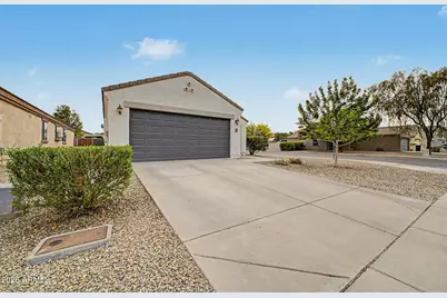1385 E Kelsi Avenue, San Tan Valley, AZ 85140 - Photo 2