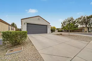 1385 E Kelsi Ave, San Tan Valley, AZ 85140 - Photo 2