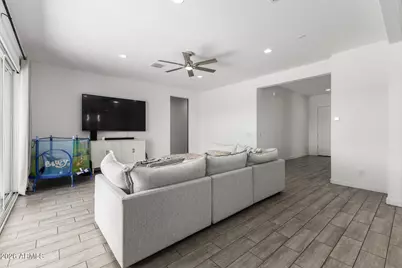 2953 E Stargazer Drive, San Tan Valley, AZ 85140 - Photo 10