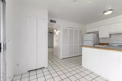 6348 N 7th Avenue #1, Phoenix, AZ 85013 - Photo 12