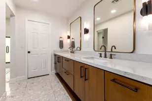 9125 N 82nd St, Scottsdale, AZ 85258 - Photo 20