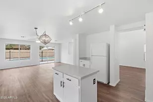 16218 W Davis Rd, Surprise, AZ 85374 - Photo 14