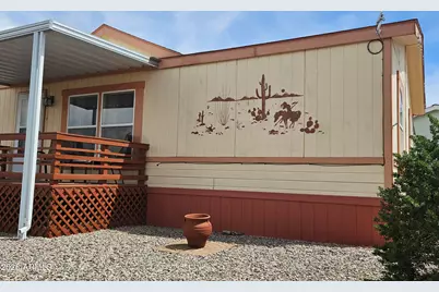 585 S Shallow Brook Loop, Sierra Vista, AZ 85635 - Photo 2