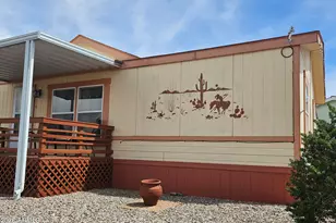 585 S Shallow Brook Loop, Sierra Vista, AZ 85635 - Photo 2