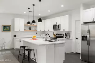 2922 E Blanche Dr, Phoenix, AZ 85032 - Photo 1