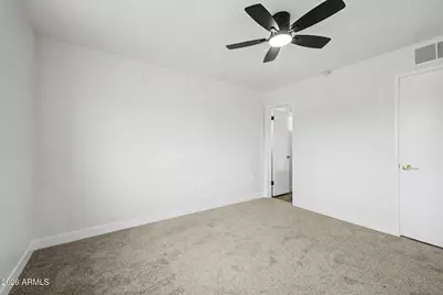 2719 W Echo Lane, Phoenix, AZ 85051 - Photo 20