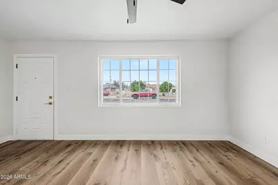 2719 W Echo Lane, Phoenix, AZ 85051 - Photo 6