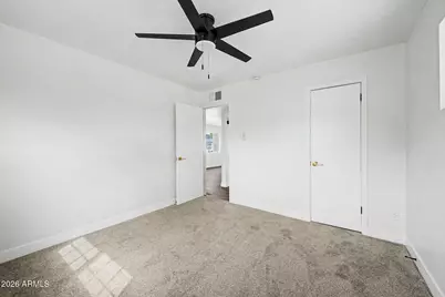 2719 W Echo Lane, Phoenix, AZ 85051 - Photo 30