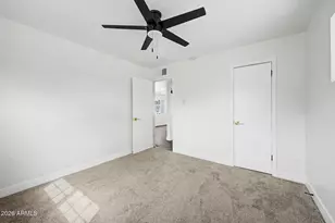 2719 W Echo Ln, Phoenix, AZ 85051 - Photo 30