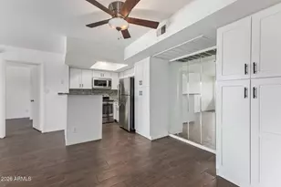 3601 W Tierra Buena Ln, Phoenix, AZ 85053 - Photo 8