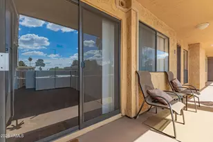 3601 W Tierra Buena Ln, Phoenix, AZ 85053 - Photo 14