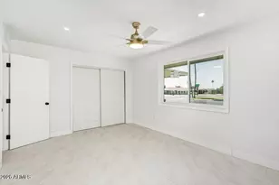 15401 N Cameo Dr, Sun City, AZ 85351 - Photo 16