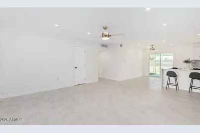 15401 N Cameo Drive, Sun City, AZ 85351 - Photo 20