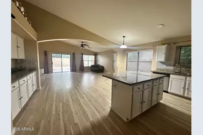 3251 W Vista Bonita Drive, Phoenix, AZ 85027 - Photo 8