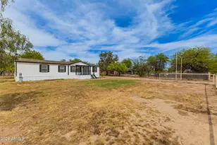 4320 E Hash Knife Draw Rd, San Tan Valley, AZ 85140 - Photo 2