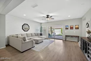 5218 S Lindenwood Cir, Mesa, AZ 85212 - Photo 10