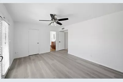 5229 E Winchcomb, Scottsdale, AZ 85254 - Photo 12