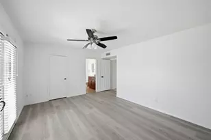 5229 E Winchcomb, Scottsdale, AZ 85254 - Photo 12