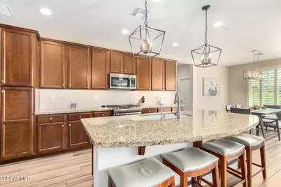 13231 W Hummingbird Terrace, Peoria, AZ 85383 - Photo 8