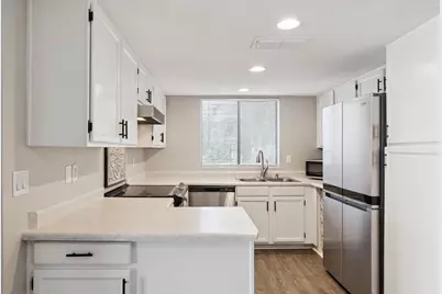 1905 E University Drive #Unit 210, Tempe, AZ 85288 - Photo 10