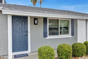 14250 N 37th Way, Phoenix, AZ 85032 - Photo 2