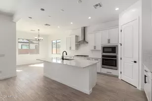 23778 N 165th Dr, Surprise, AZ 85387 - Photo 2