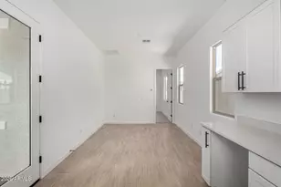 23778 N 165th Dr, Surprise, AZ 85387 - Photo 32