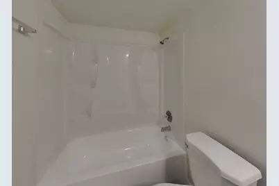 8102 W Heatherbrae Drive, Phoenix, AZ 85033 - Photo 2