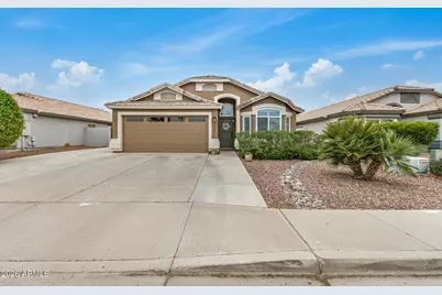 159 W Gail Drive, Gilbert, AZ 85233 - Photo 1