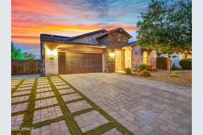 18216 W Montecito Avenue, Goodyear, AZ 85395 - Photo 2