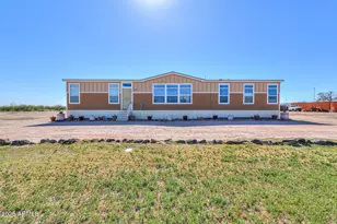 8400 N Thunderbird Rd, Maricopa, AZ 85139 - Photo 2