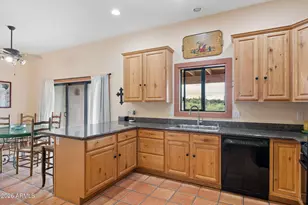 39955 N Echo Canyon Dr, Cave Creek, AZ 85331 - Photo 12
