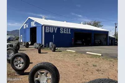 131 N Huachuca Boulevard, Huachuca City, AZ 85616 - Photo 1