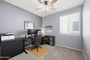 8881 W Cameron Dr, Peoria, AZ 85345 - Photo 16