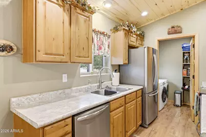 2934 Ransack Road, Overgaard, AZ 85933 - Photo 16