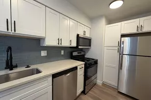 302 E Monte Vista Rd, Phoenix, AZ 85004 - Photo 8