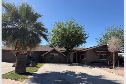 3229 N 54th Lane #C, Phoenix, AZ 85031 - Photo 10