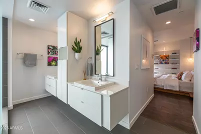 200 W Portland Street #827, Phoenix, AZ 85003 - Photo 30