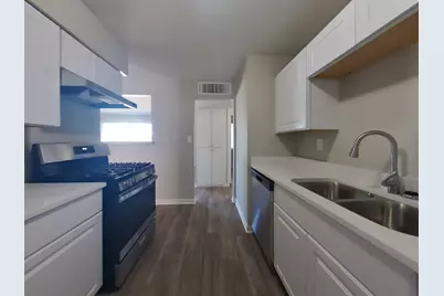 3721 W Seldon Lane, Phoenix, AZ 85051 - Photo 4