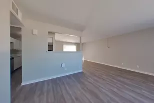 3721 W Seldon Ln, Phoenix, AZ 85051 - Photo 12